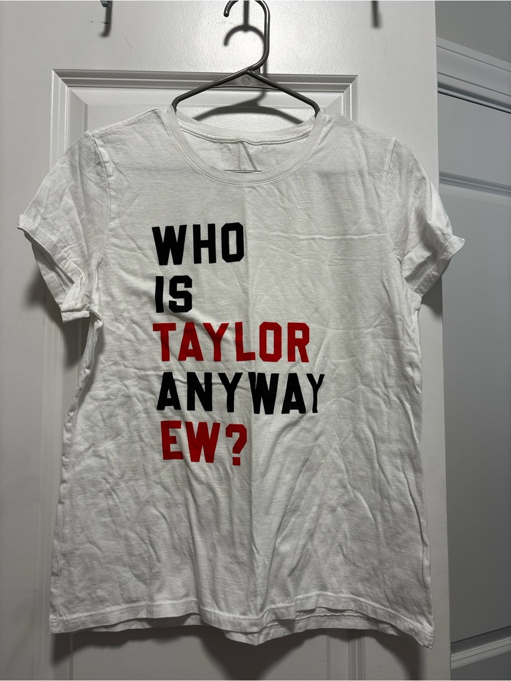 Amazon White Short Sleeve Graphic Tee with Black and Red Text